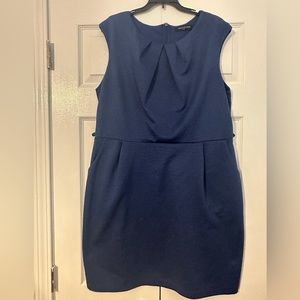 Navy blue Fashion to Figure above knee, sleeveless dress